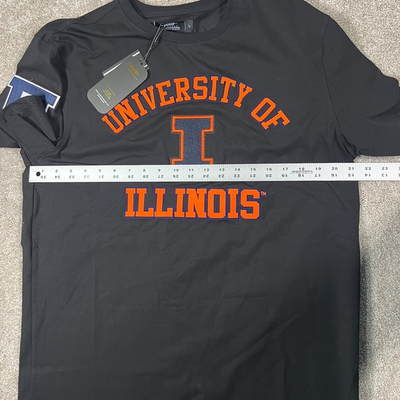 Pro Standard Mens Large Black Illinois Fighting Illini Stacked Logo T-Shirt NWT - Picture 5 of 6